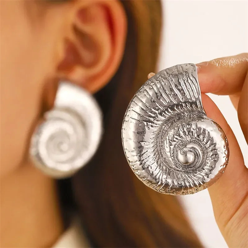 Snail Shell Shape Earrings Big Conch Stud Earrings for Women Bohemia Charm Summer Beach Choker Jewelry Holiday Accessories Gifts
