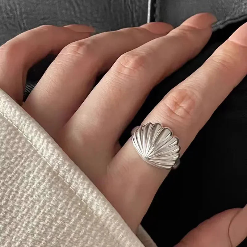 Shell Opal Stone Cuff Rings For Women Girl 2024 New Trend Fashion Personalized Vintage Jewelry Ladies Gifts Party anillos mujer