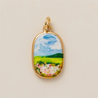 Colorful dopamine pendant with oil droplets, strawberry, crab, heart, shell pattern, color preservation