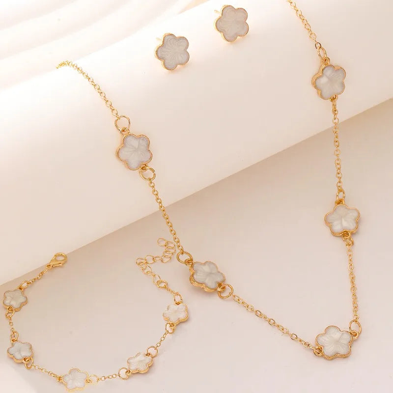 3pcs/set Lucky Five-petal Flower Necklace Bracelet Earrings Set for Women Elegant Clover Fashion Party Jewelry Gifts Accessories