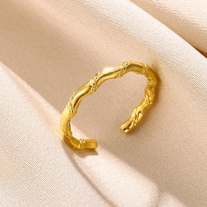 Stainless Steel Rings for Women Gold Color Couple Jewelry Aesthetic Accessorie Adjustable Punk Embossed Hollow Ring