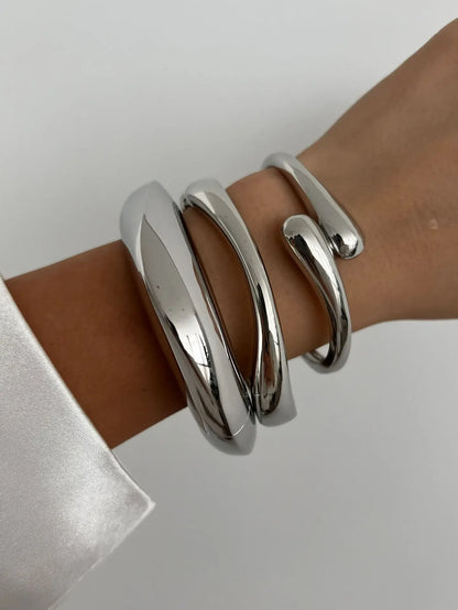 Bracelet for Women 2024 Design Sense Fashion Trend Metal Smooth Water Drop Hug Jewelry Pulseras Mujer Sterling Silver 925 Girl