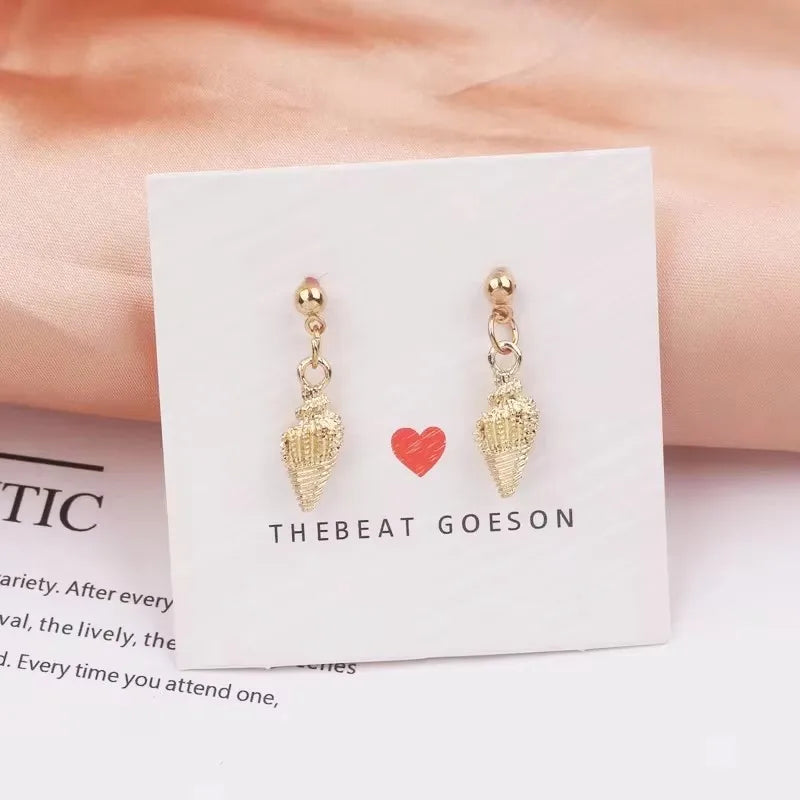 Fold Metal Dangle Earrings for Women Shell Shape Pendants Drop Earrings Cool Stuff Girls Fashion Ear Jewelry pendientes mujer