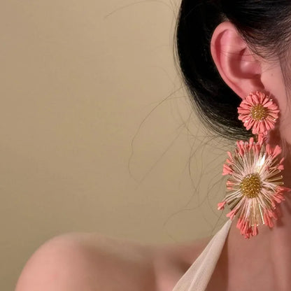New Colorful Sun Flower Raffia Bead Earrings For Women Girl Handmade Bohemian Rattan Knit Earrings Summer Party Jewelry Gifts