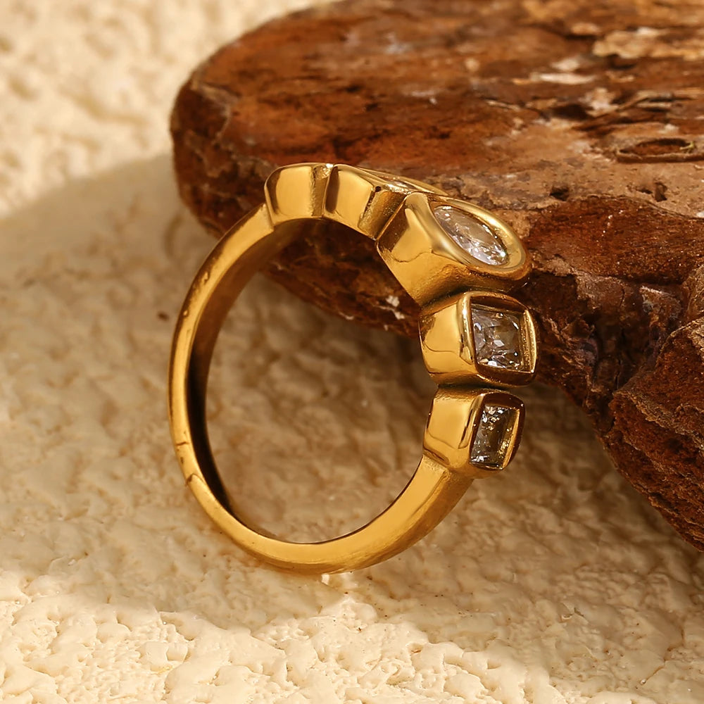 E.B.belle High Quality Geometric Clear Zircon Ring Classic Style18k Gold Plated Popular Jewelry Charm Hypoallergenic