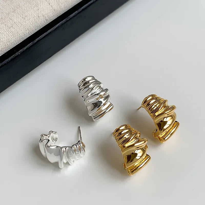 Irregular C Stud Earrings for Women Gold/Silver Color Water Ripple Pattern Glossy Geometric Metal Ear Accessories Party Gift