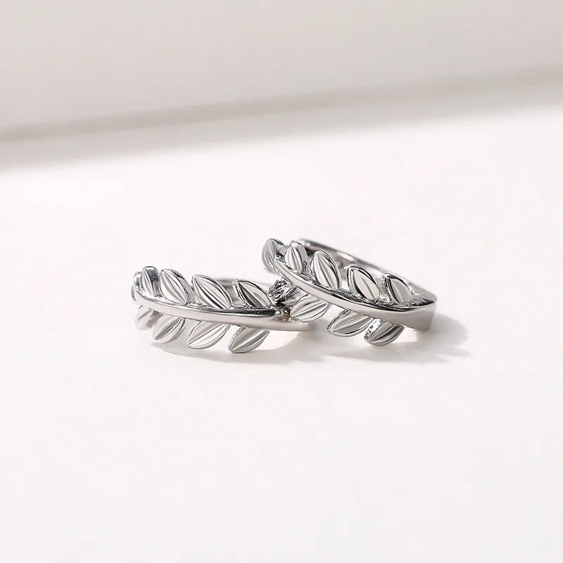 Huitan Fashion Leaf Hoop Earrings Women High-quality Silver Plated Exquisite Girl Earrings Daily Wear Accessories Korean Jewelry