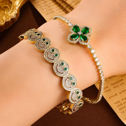 Exquisite Luxury Smiling Bracelet Suits For Fashionable Jewelry For Daily Travel, Activities, And Banquets