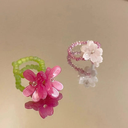 Violet Flower Acrylic Ring New Korean Style White Lily Index Finger Ring Elastic Beaded Unique Creativity Fold Women Jewelry