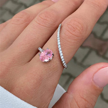 Huitan Fashionable Geometric Shaped Finger Ring for Women Luxury Paved Dazzling Cubic Zirconia Wedding Party New Trendy Jewelry