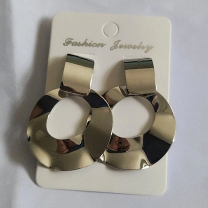 Retro Exaggerate Metal Statement Earrings for Women European Fashion Round Star Square Leaf Twist Geometry Long Earrings Jewelry