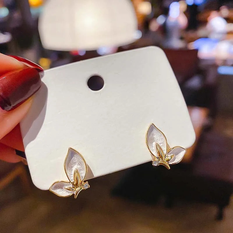 New Fashion Enamel Butterfly Stud Earrings Women Personality Beautiful Golden Rimmed Crystal Butterflies Earrings Jewelry Gift