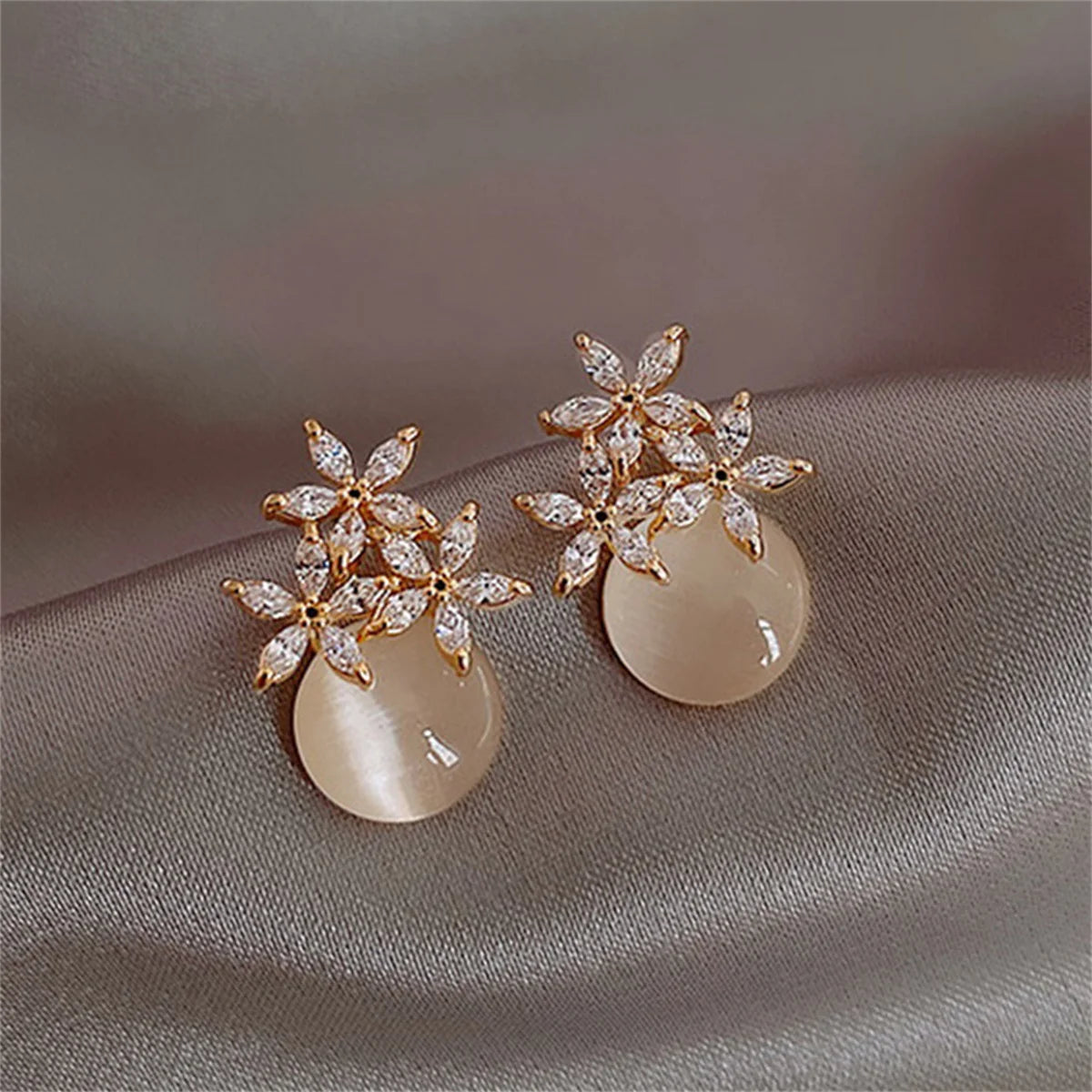 Exquisite Opal Flower Stud Earrings For Women Korean Shiny Crystal Imitation Pearl Floral Leaves Earring Wedding Party Jewelry