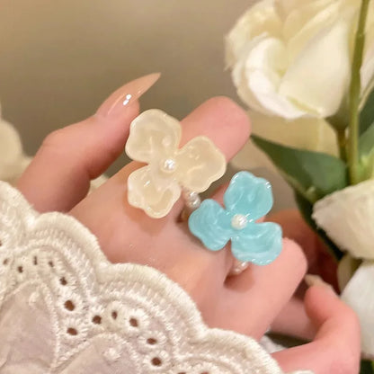 Imitation Pearl Acrylic Flower Rings Sweet Handmade Elastic Rope Romantic Jewelry Gift for Women Girl Fashion