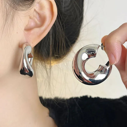 LATS New Design Trendy Retro Geometric Hoop Earrings for Women Irregular Light Luxury Simple Circle Earings Fashion Jewelry Gift