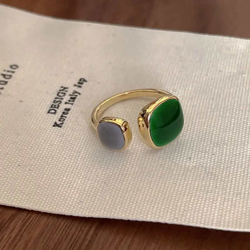 Shell Opal Stone Cuff Rings For Women Girl 2024 New Trend Fashion Personalized Vintage Jewelry Ladies Gifts Party anillos mujer