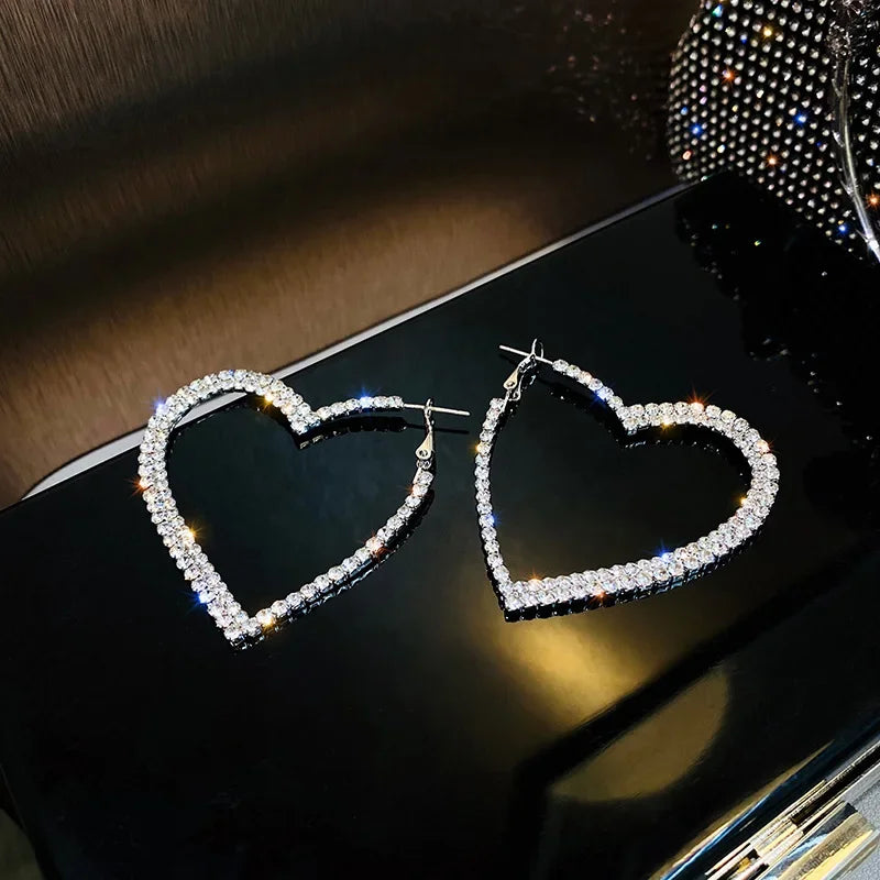 Delicated Shiny Full Crystal Rhinestones Heart Hoop Earrings for Women Girls Personality Banquet Earring Anniversary Jewelry6165
