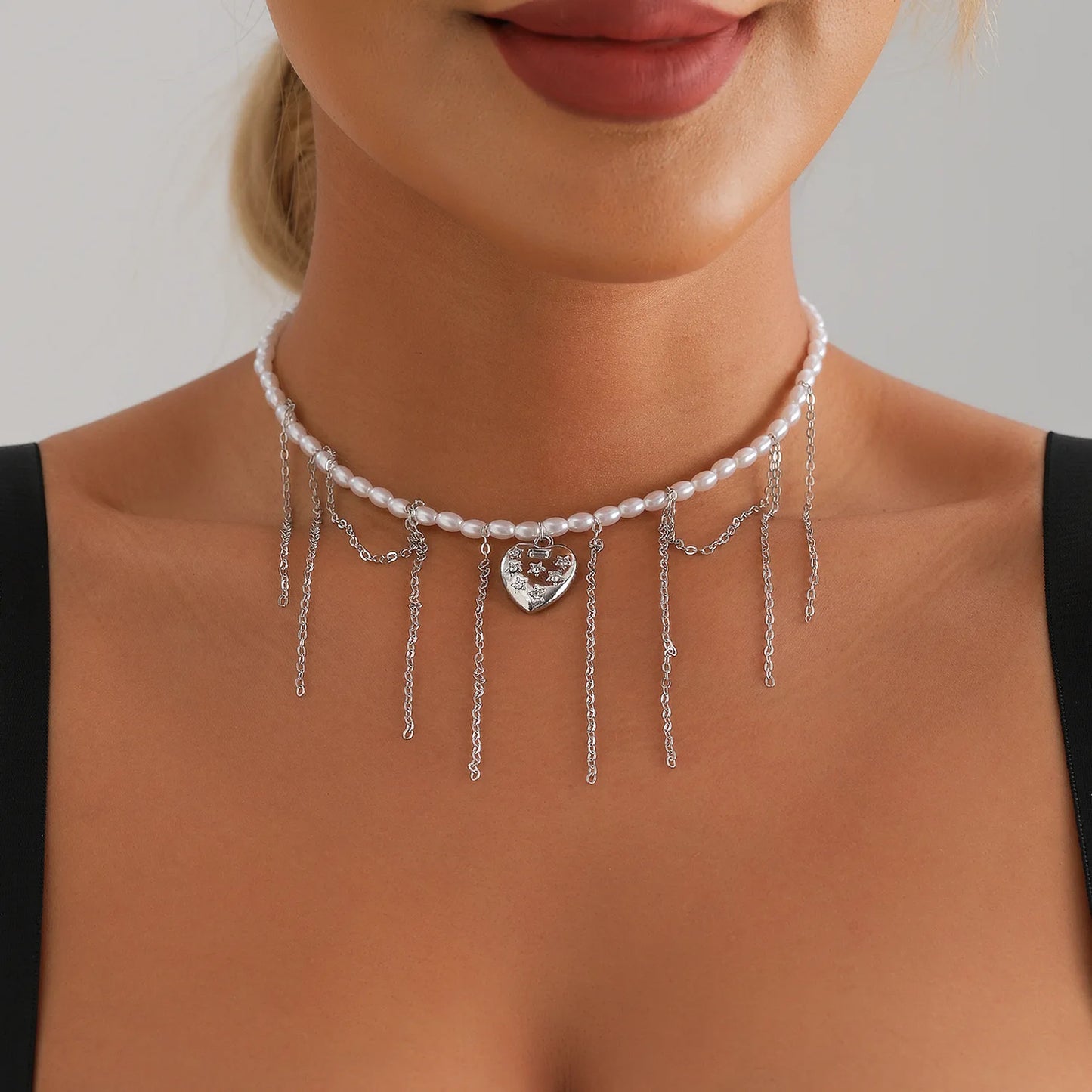 LATS Heart Beaded Necklace Women Boho Crystal Class Gravel Clavicle Chain Cool Y2K Choker Exquisite Fashion Jewelry