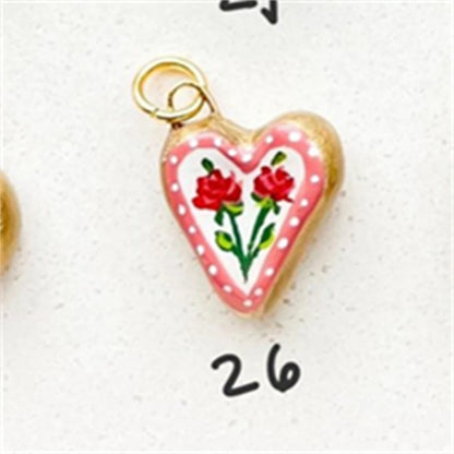 Colorful dopamine pendant with oil droplets, strawberry, crab, heart, shell pattern, color preservation