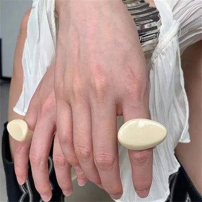 HANGZHI Irregular Wide Large Chunky Rings for Women Vintage Acrylic Resin Autumn Winter Geometric Stacking Wear Finger Jewelry
