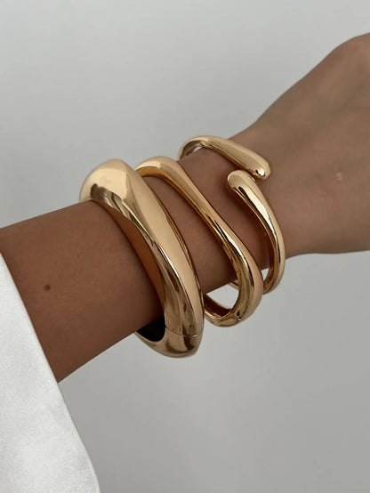 Bracelet for Women 2024 Design Sense Fashion Trend Metal Smooth Water Drop Hug Jewelry Pulseras Mujer Sterling Silver 925 Girl