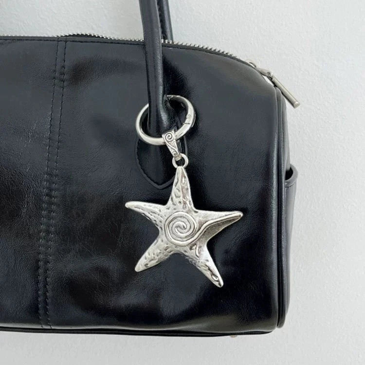 LATS Starfish Pendant Necklace Female Niche Retro Sweet Cool Spicy Girl Style Subculture Ins Starry Starfish Collarbone Chain
