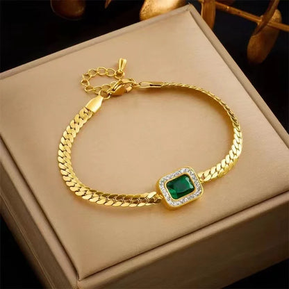 Luxurious Exquisite Emerald Decoration Jewelry Set For Women's Summer Travel Fashion Jewelry Matching