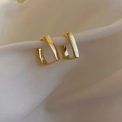 LATS New Design Trendy Retro Geometric Hoop Earrings for Women Irregular Light Luxury Simple Circle Earings Fashion Jewelry Gift