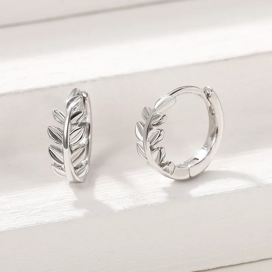 Huitan Fashion Leaf Hoop Earrings Women High-quality Silver Plated Exquisite Girl Earrings Daily Wear Accessories Korean Jewelry