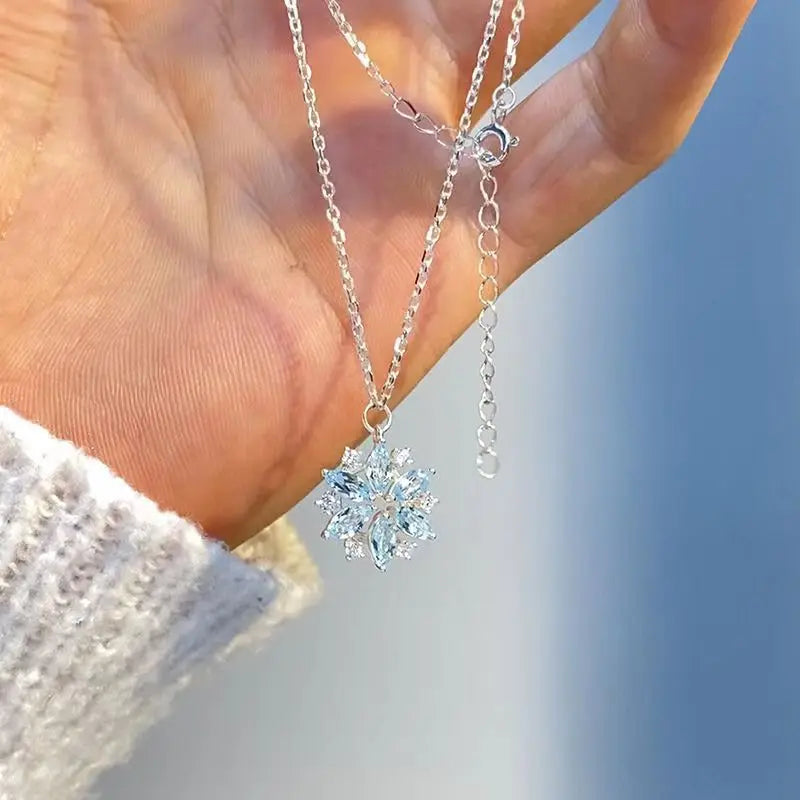 Fashion Blue Snowflake Flower Pendant Choker Necklace for Women's Zircon New Year Gift Party Festival Clavicle Chain Jewelry