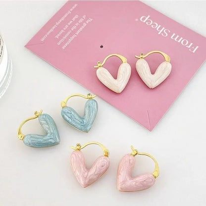 LATS 2024 New Arrival Love Heart Hoop Earrings for Women Small and Delicate Fashion Accessories Elegant Trend Jewelry Party Gift