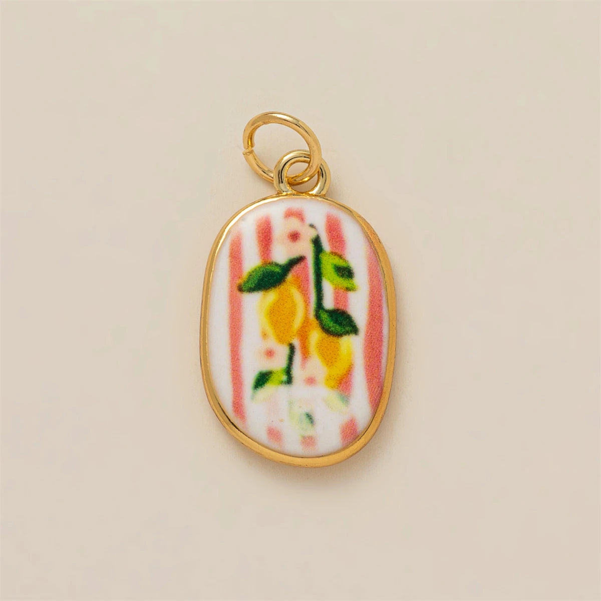 Colorful dopamine pendant with oil droplets, strawberry, crab, heart, shell pattern, color preservation