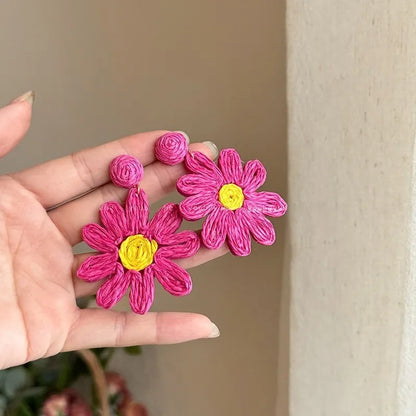 New Colorful Sun Flower Raffia Bead Earrings For Women Girl Handmade Bohemian Rattan Knit Earrings Summer Party Jewelry Gifts