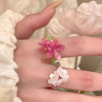 Violet Flower Acrylic Ring New Korean Style White Lily Index Finger Ring Elastic Beaded Unique Creativity Fold Women Jewelry