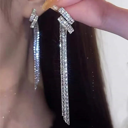 2023 New Fashion Trend Unique Design Elegant Delicate Zircon Water Drop Earrings Women Jewelry Party Premium Gift Wholesale