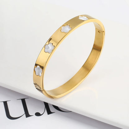 Fashionable New Design Stainless Steel Metal Gold Silver Five Leaf Flower Bracelet High Quality Women's Temperament Gift Clover
