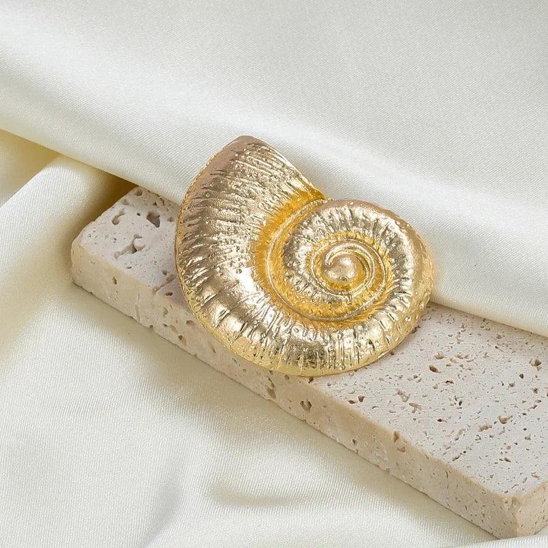 Snail Shell Shape Earrings Big Conch Stud Earrings for Women Bohemia Charm Summer Beach Choker Jewelry Holiday Accessories Gifts
