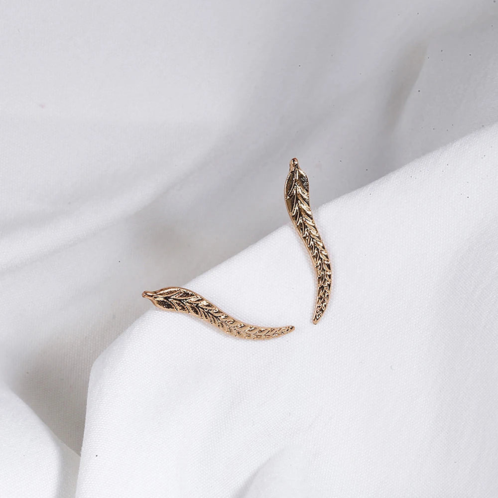 New Fashion Jewelry Leaf Stud Earrings For Women 2024 Hot Sale 1 Pair Ear Cuff Gold-color Earring Wholesale
