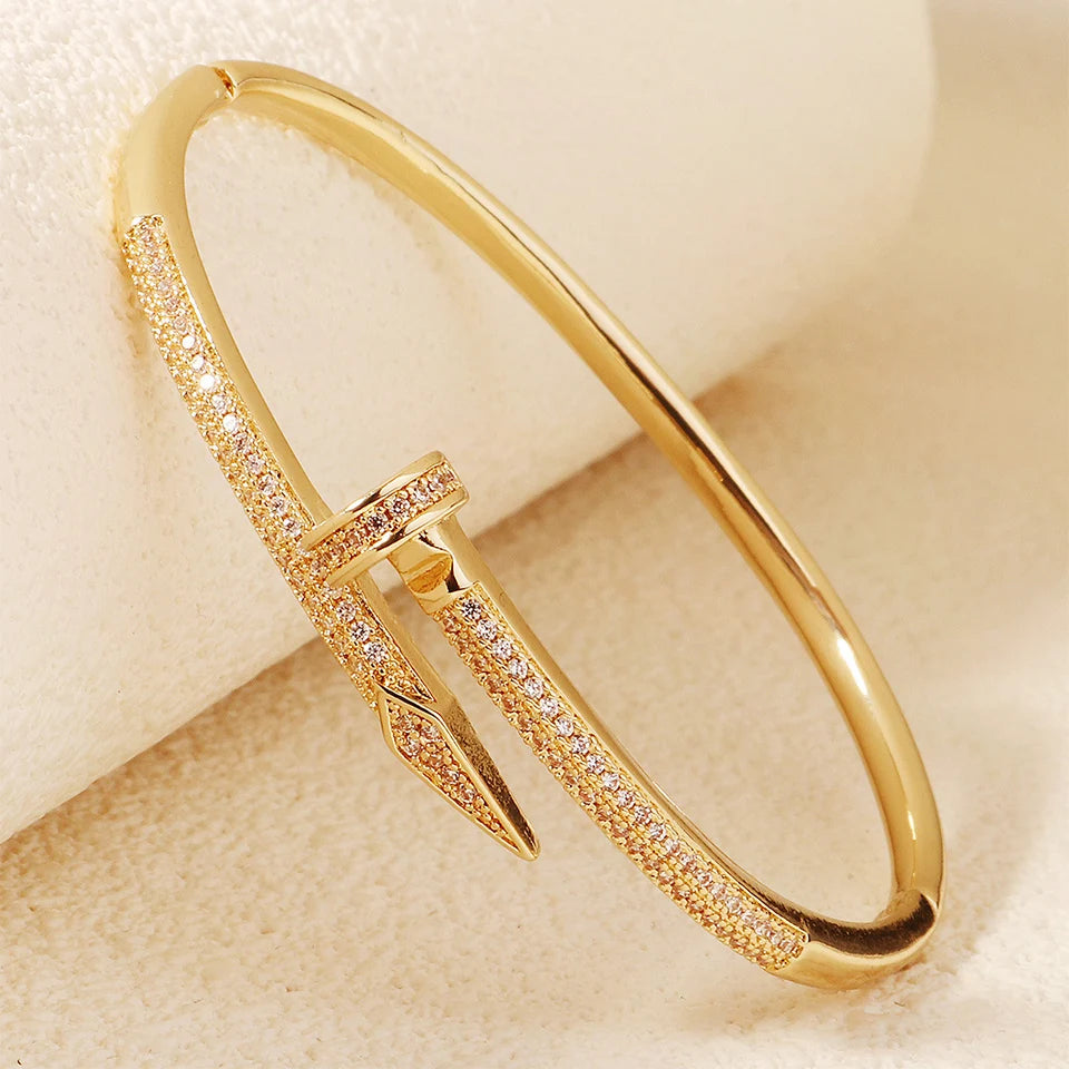 Classic Woman's Nail Shaped Open Bracelet Luxurious Gold Color Sparking Zircon Bracelet For Fashion - forward Events