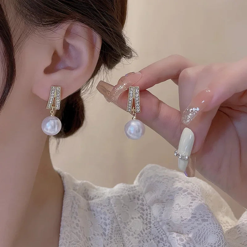 Elegant Lady's Pearl Pendant Earrings Korean Fashion Jewelry Party Student Girl's Simple Accessories Wedding Earrings For Woman
