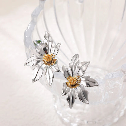 Hypoallergenic Stylish Vintage Flower Stud Earrings Personality 18k Gold Plated Stainless Steel Jewelry for Women Accessories