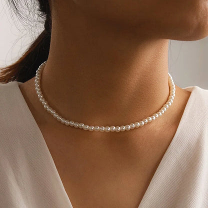 LATS 2022 New Beads Neck Chain Kpop Pearl Choker Necklace Gold Color Goth Chocker Jewelry on The Neck Pendant Collar for Women