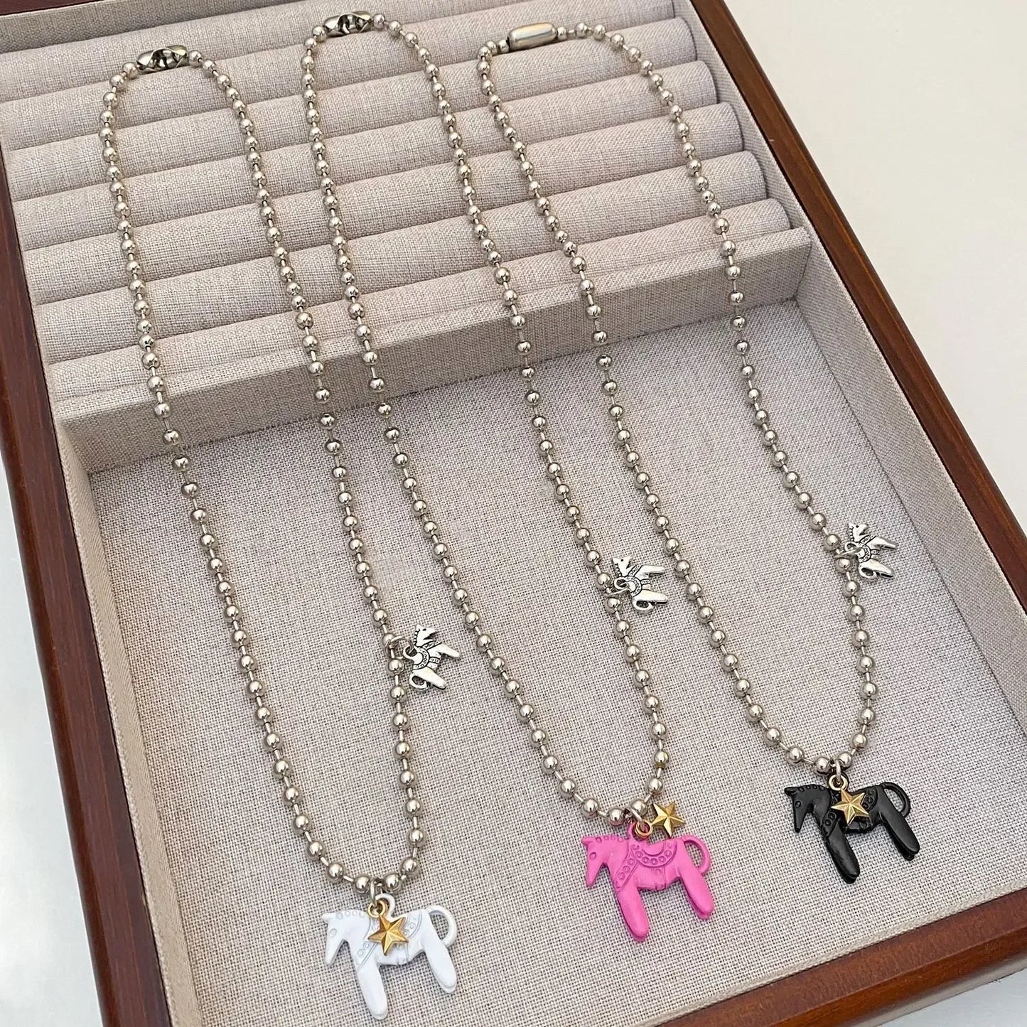 LATS Funny Cute White Black Pink Color Enamel Colt Horse Pendant Necklaces for Women Alloy Beads Chain Chokers Fashion Jewelry