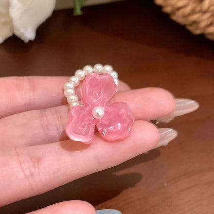 Imitation Pearl Acrylic Flower Rings Sweet Handmade Elastic Rope Romantic Jewelry Gift for Women Girl Fashion