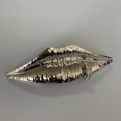 Unique Lips-Shaped Ring with Fun and Retro Style for Women Girl