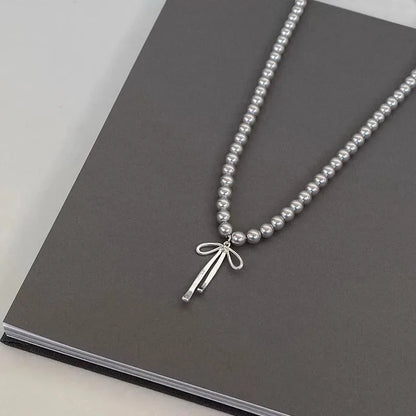LATS Gray Pearls Bowknot Pendant Necklace for Women Girls Graceful Butterfly Choker Chain Jewelry Gift Accessories