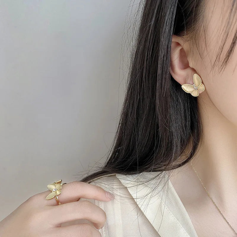 Kiss Jewelry Charm Opal Butterfly Necklace Earring Jewelry Set for Women Temperament Korean Fashion Choker Necklace Stud Earring