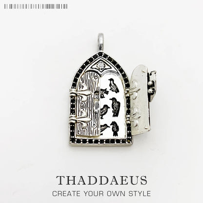 Pendant Crow Window Vintage,2020 Spring Fashion Jewelry Europe  Bijoux Rebel Street  Gift For Woman & Men
