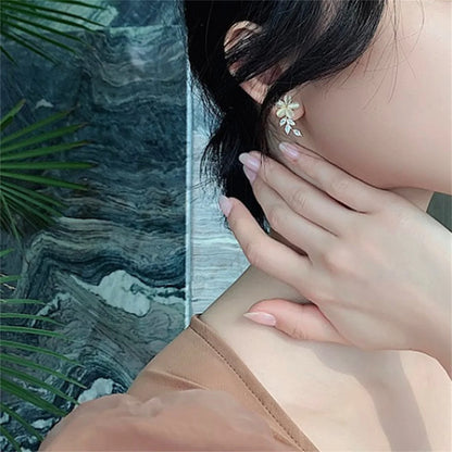 Exquisite Opal Flower Stud Earrings For Women Korean Shiny Crystal Imitation Pearl Floral Leaves Earring Wedding Party Jewelry