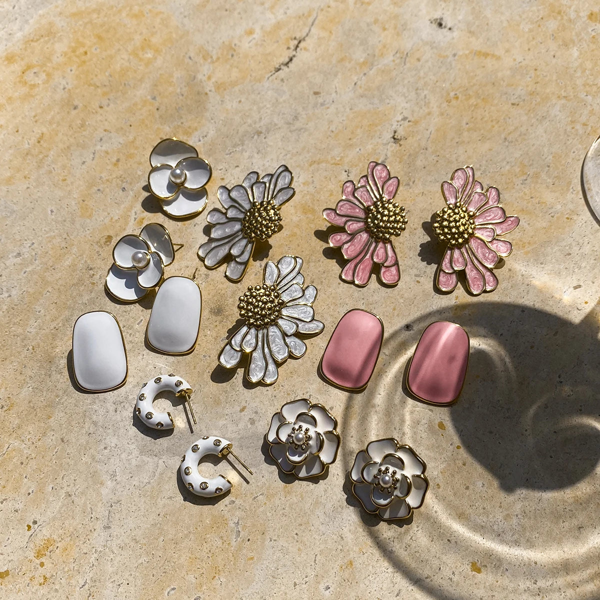 Uworld Fashion Trend 18K Gold Color Plated Stainless Steel Pink Drip Oil Flower Earrings Geometric Ear Studs Women's Accessories